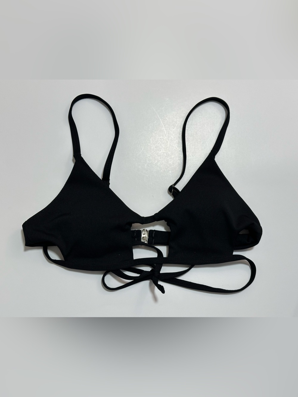 Zaful Black Ribbed Triangle Bralette with Front Clasp
